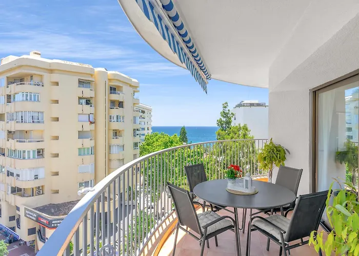 Polo 5d Jacaranda * Marbella